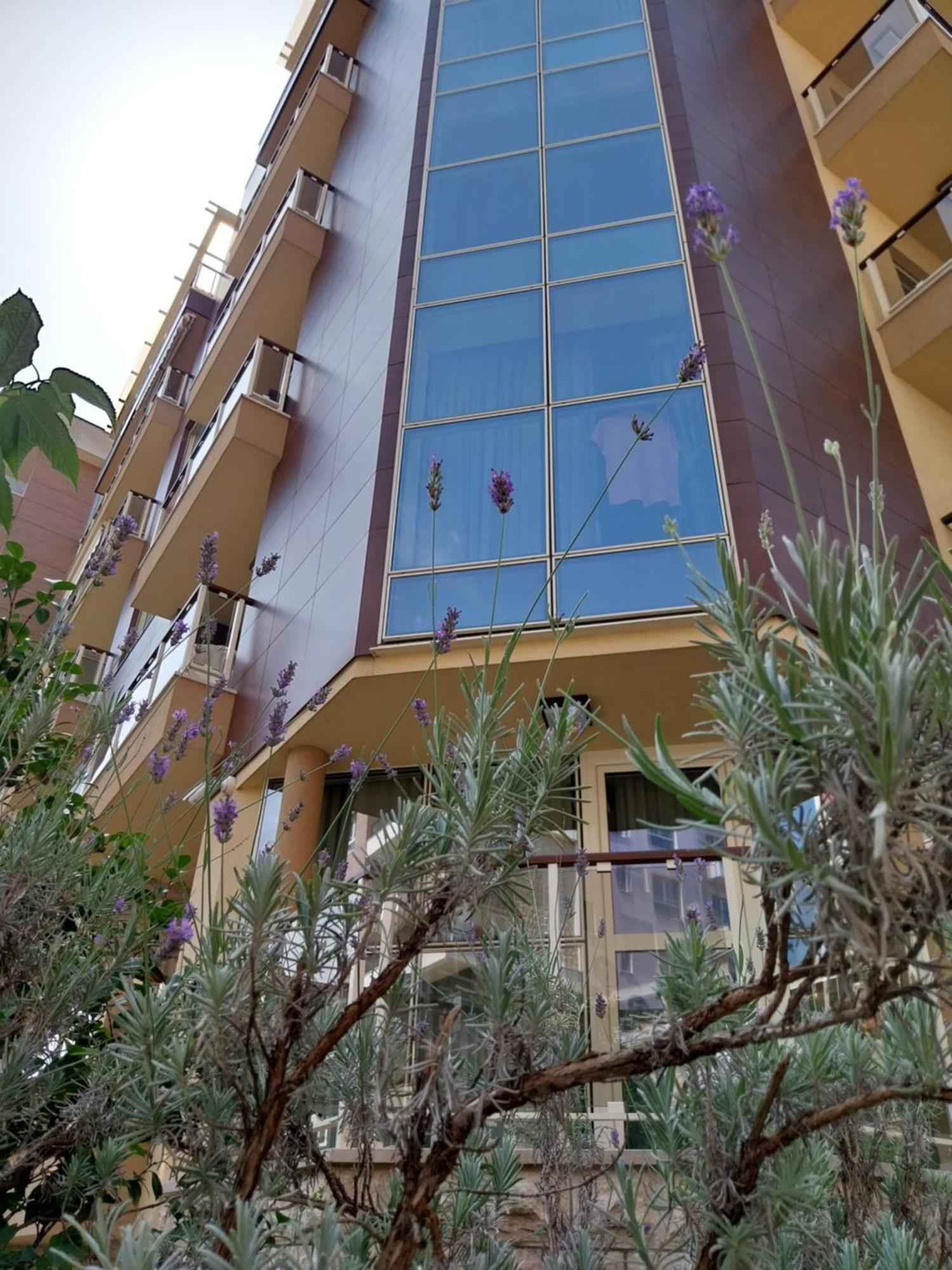 Montesun Boka Apartments Budva Kültér fotó